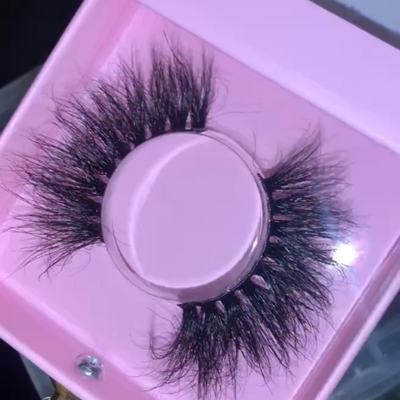 Other - 25mm mink lashes